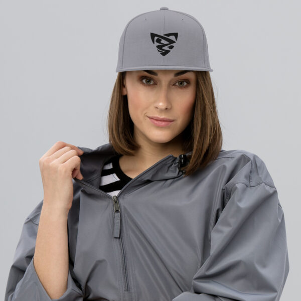 Casquette Snapback brodée femme – Image 17