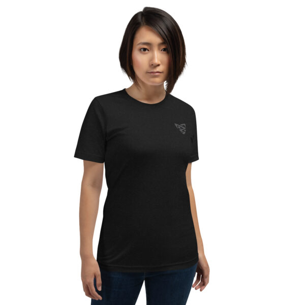 T-shirt DTG CLASSICS femme - evolved – Image 4