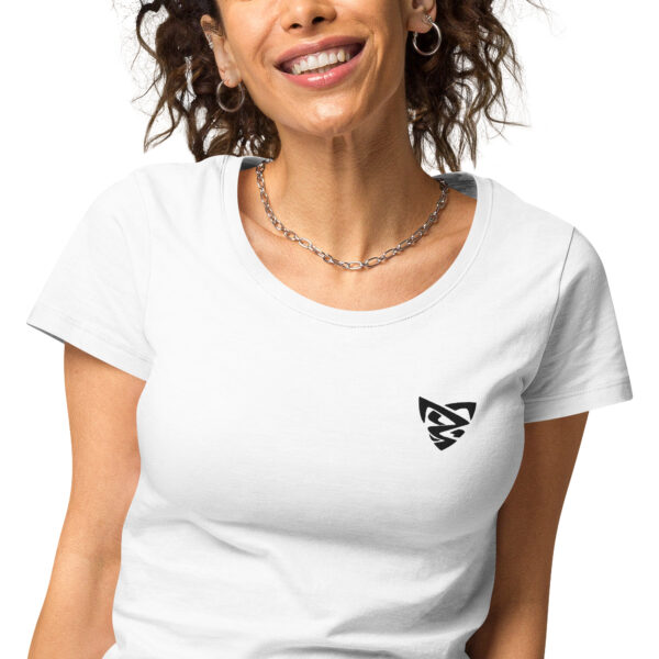 T-shirt col rond brodé et éco-responsable femme – Image 20