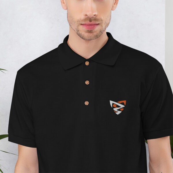 Polo Brodé homme foncé - EVOLVED – Image 7